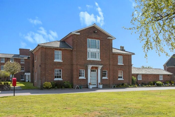 3 Bedroom Flat For Sale In Hillcrest Court, Pulham Market, Diss, IP21