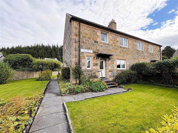 4 Bedroom Semi Detached House For Sale In Allardyce Crescent, Aberlour, AB38