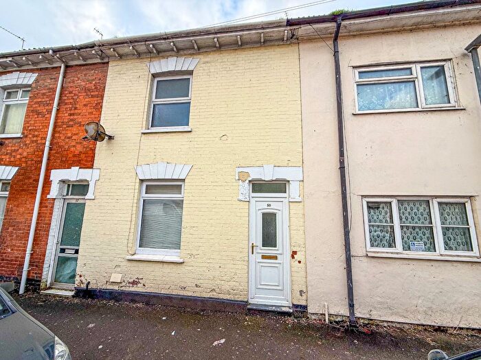 2 Bedroom Terraced House For Sale In Wellington Road, Bridgwater, Somerset, TA6