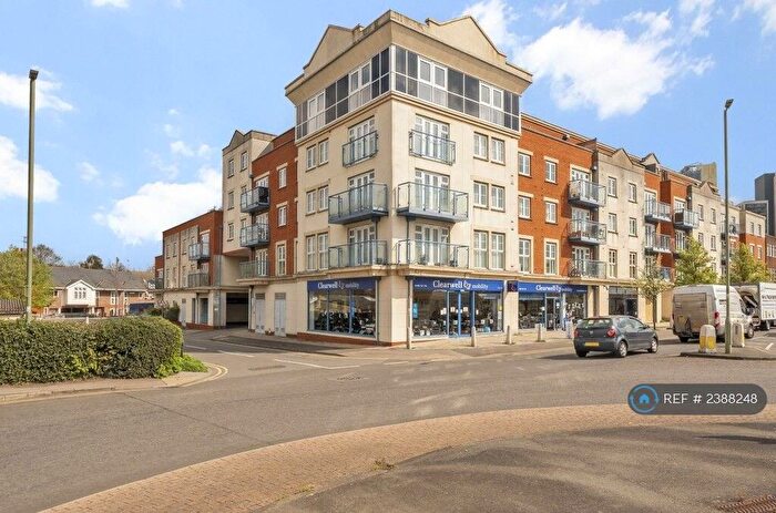 2 Bedroom Flat To Rent In Metro Apartments, Woking, GU21