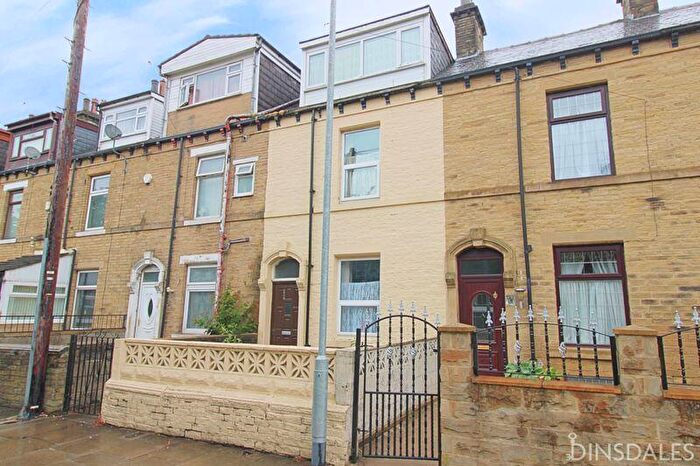 4 Bedroom Terraced House To Rent In St Margarets Road, Lidget Green, Bradford, BD7