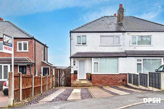 3 Bedroom Semi Detached House For Sale In Moorside Drive, Leeds, LS13