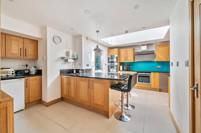 4 Bedroom Detached House For Sale In Staverton Close, Wokingham, Berkshire, RG40