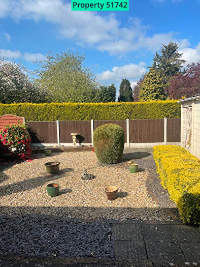 3 Bedroom Bungalow To Rent In Pembroke Avenue, Scunthorpe, DN16