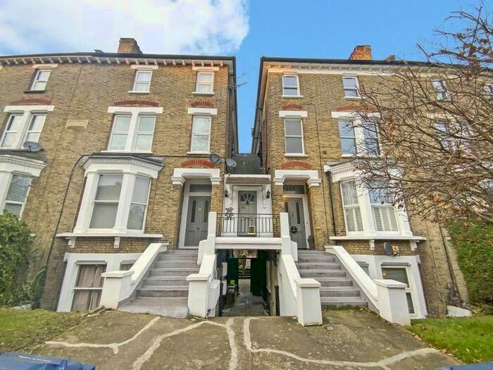 Studio To Rent In The Grove, Ealing, London, W5