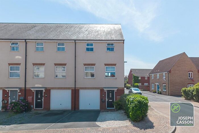 3 Bedroom End Terrace House For Sale In Bramble Road, Wilstock Village, Bridgwater, TA5