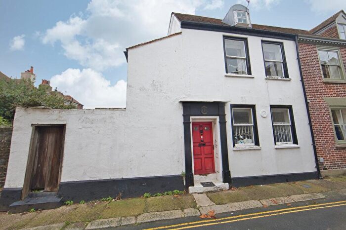 3 Bedroom Semi Detached House For Sale In Griffin Street, Deal, CT14