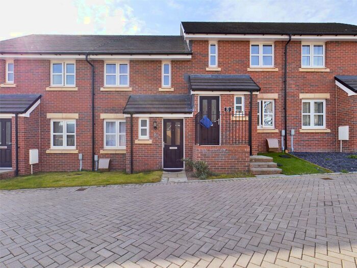 2 Bedroom Terraced House To Rent In Hanratte Close, Llantilio Pertholey, Abergavenny, Sir Fynwy, NP7