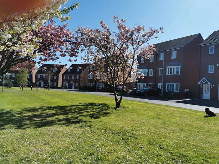 3 Bedroom Semi Detached House For Sale In Oval View, Middlesbrough, TS4