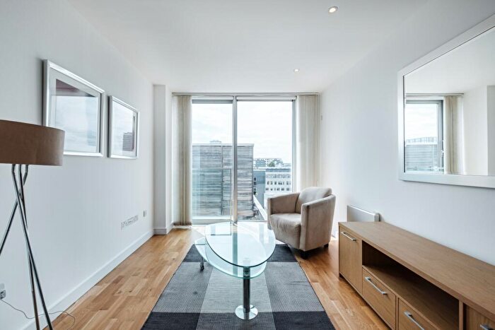 1 Bedroom Apartment To Rent In Luna House, Bermondsey, SE16