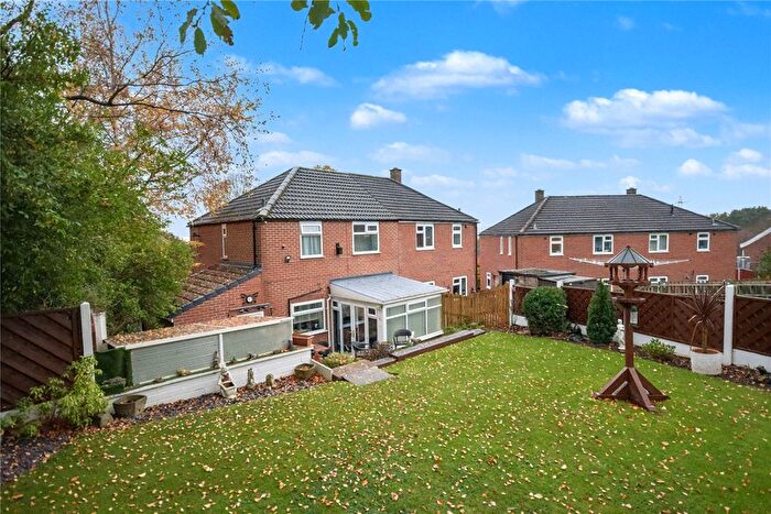 2 Bedroom Semi Detached House For Sale In Spen Bank, Leeds, LS16