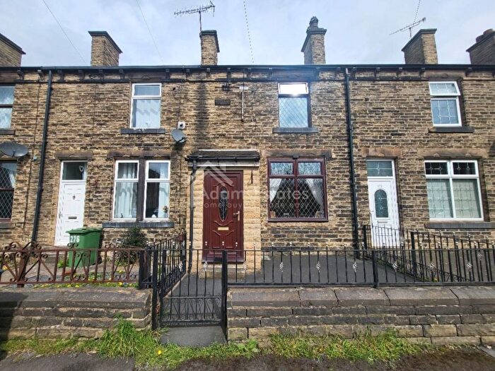 3 Bedroom Terraced House For Sale In Lees Hall Road, Dewsbury, WF12