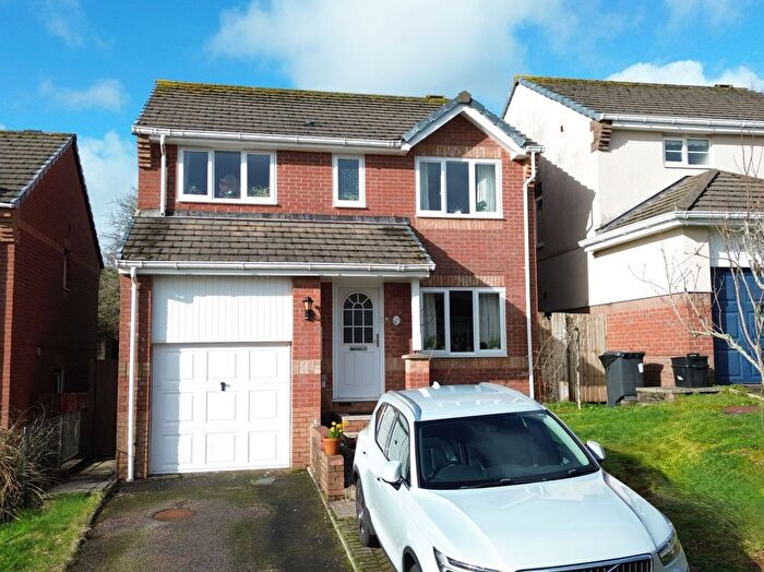 4 Bedroom Detached House For Sale In Lutyens Drive, Paignton, TQ3