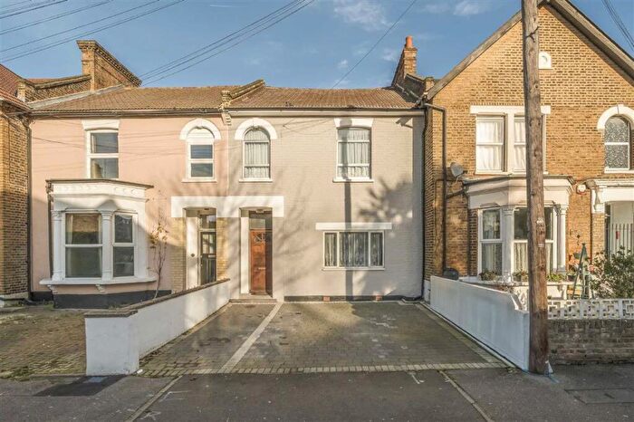 4 Bedroom Terraced House For Sale In George Lane, Lewisham, SE13