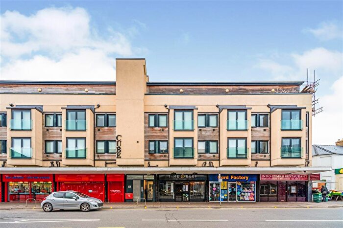 2 Bedroom Apartment To Rent In Cowbridge Road East, Cardiff, CF11