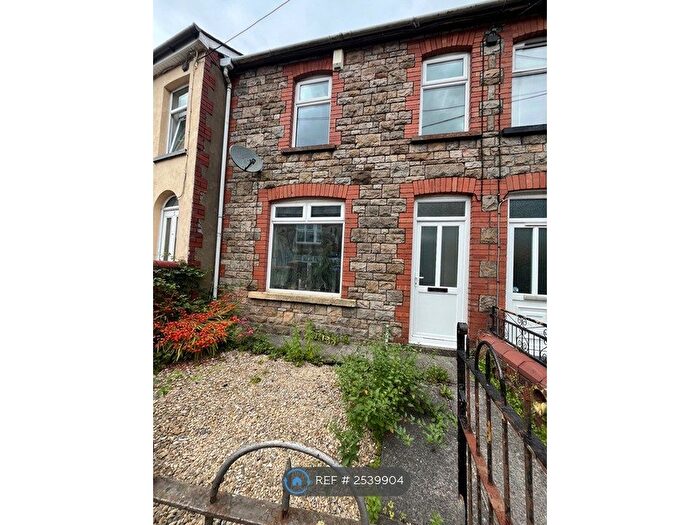 3 Bedroom Terraced House To Rent In Empire Terrace, Garndiffaith, Pontypool, NP4
