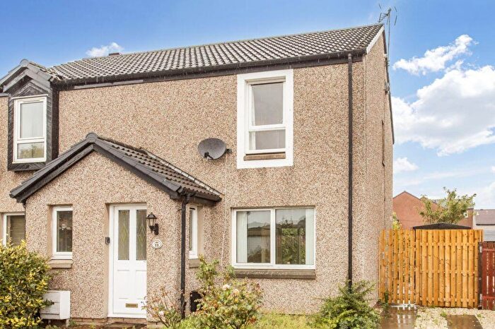 2 Bedroom Semi-Detached House For Sale In Long Craigs, Port Seton, East Lothian, EH32