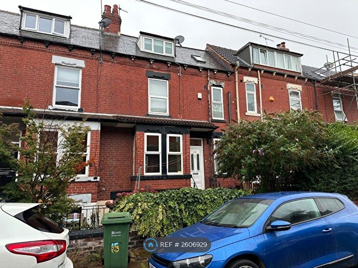 2 Bedroom Terraced House To Rent In St. Ives Mount, Leeds, LS12