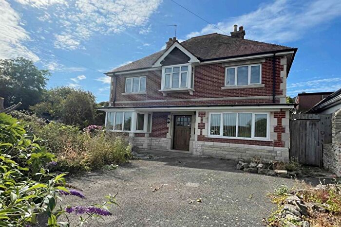 4 Bedroom Detached House To Rent In Swanage, BH19