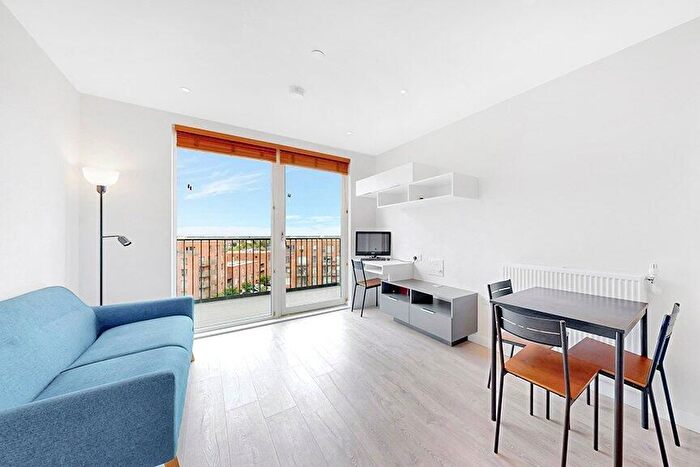 1 Bedroom Flat For Sale In Henry Strong Road, Harrow, HA1