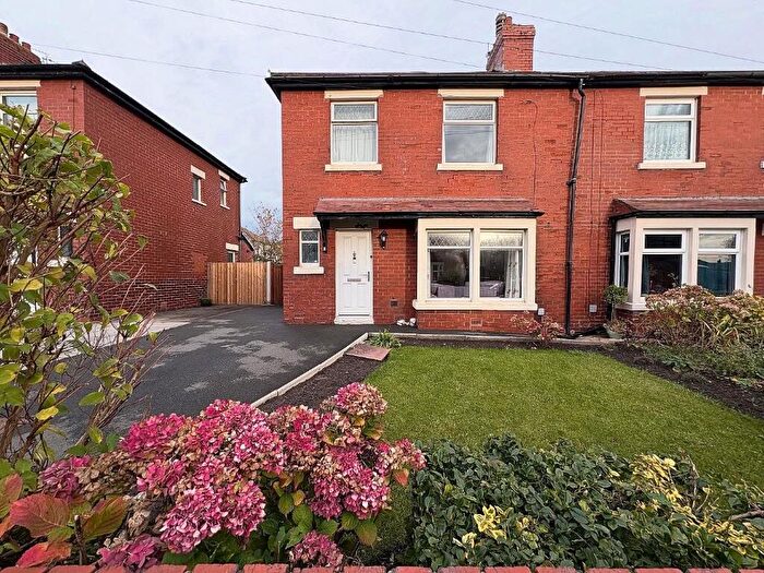 3 Bedroom Semi-Detached House For Sale In Bedford Road, Lytham St. Annes, Lancashire, FY8