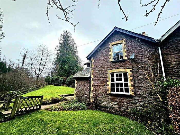 3 Bedroom Semi-Detached House To Rent In Ffrwdgrech, Brecon, Powys, LD3