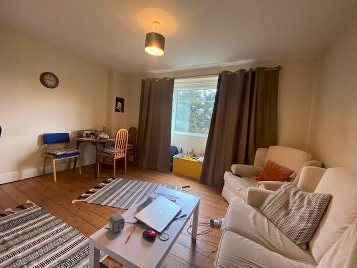 1 Bedroom Flat To Rent In London Road, Preston, Brighton, BN1