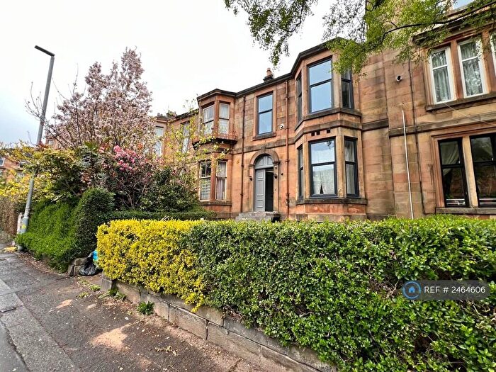 Studio To Rent In Dixon Avenue, Glasgow, G42