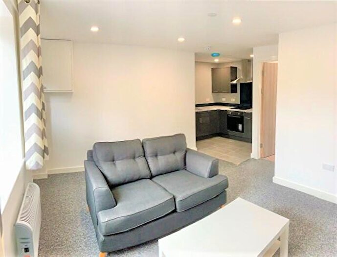 1 Bedroom Apartment To Rent In Richmond Road, Cardiff(City), CF24