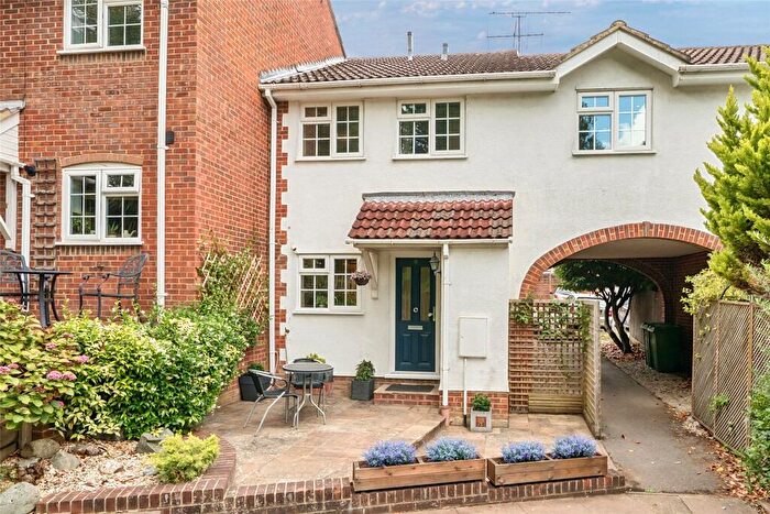 3 Bedroom Terraced House For Sale In Arthur Close, Bagshot, Surrey, GU19