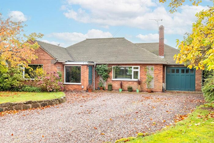 4 Bedroom Detached Bungalow For Sale In High Street, Tarvin, Chester, CH3