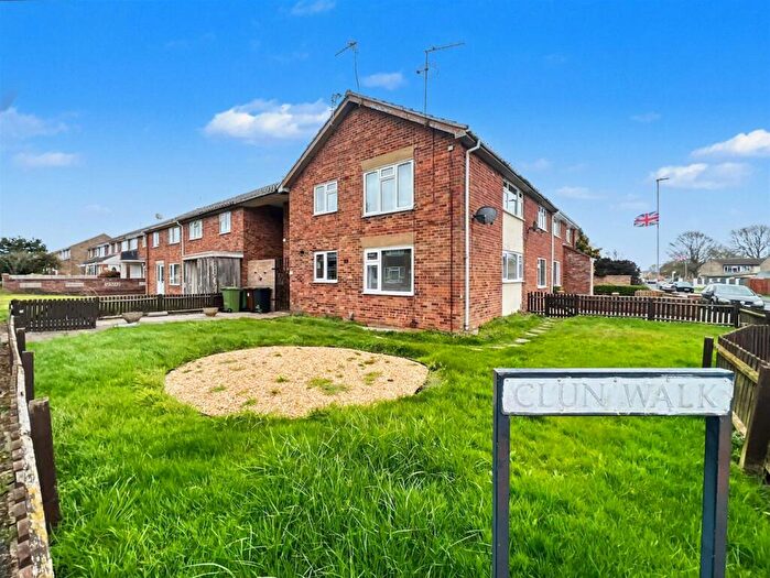 2 Bedroom Apartment For Sale In Clun Walk, Corby, NN17