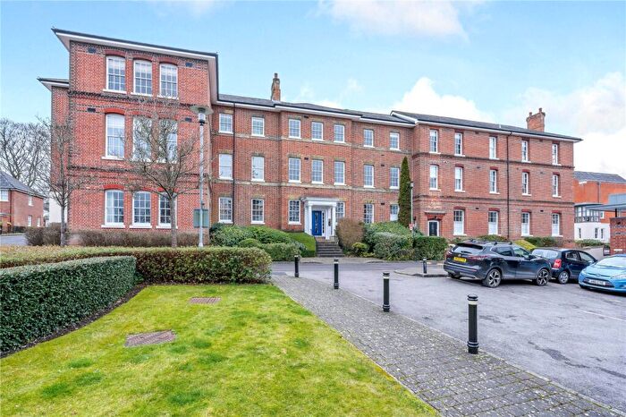 2 Bedroom Apartment To Rent In Alison Way, Winchester, Hampshire, SO22