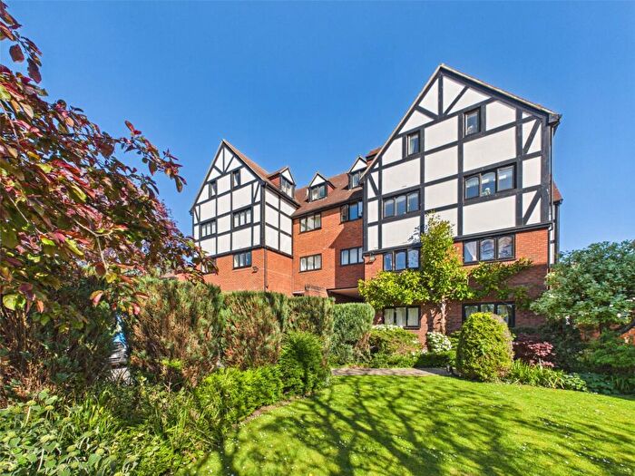 1 Bedroom Apartment For Sale In Alexandra Road, Gloucester, Gloucestershire, GL1