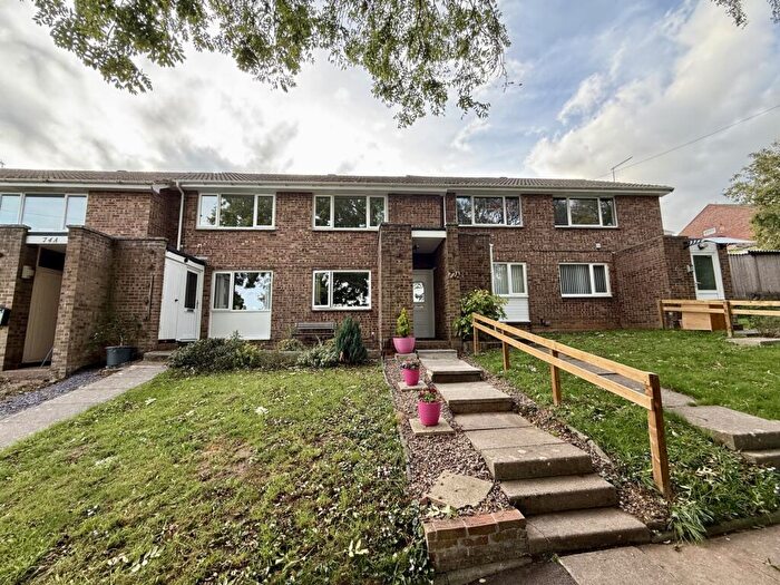2 Bedroom Apartment For Sale In Barley Farm Road, Higher St Thomas, EX4