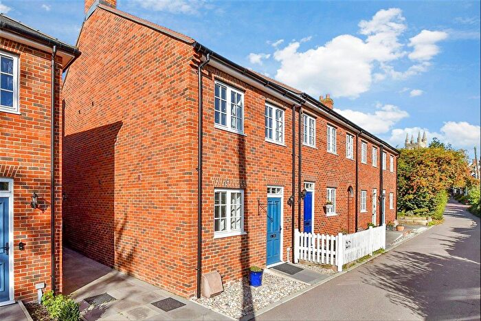 2 Bedroom End Terrace House For Sale In Six Fields, Tenterden, Kent, TN30