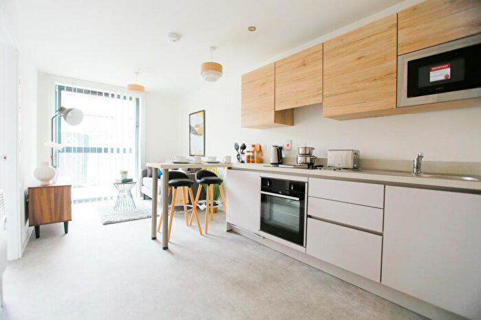 1 Bedroom Apartment To Rent In Henry Street, Sheffield, S3