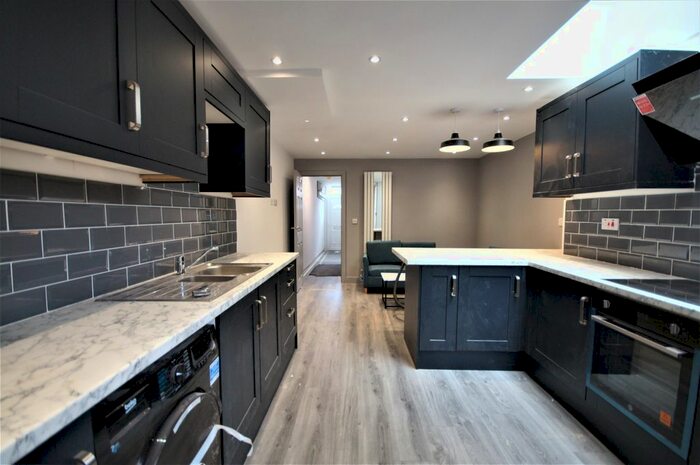 5 Bedroom Terraced House To Rent In Dean Street, Stoke, Coventry, CV2