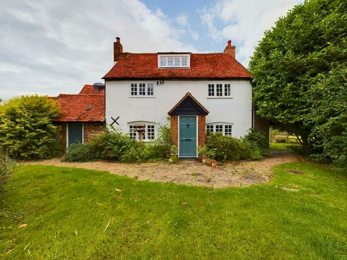 3 Bedroom Detached House To Rent In Toweridge Farmhouse, Toweridge Lane, Buckinghamshire, HP14