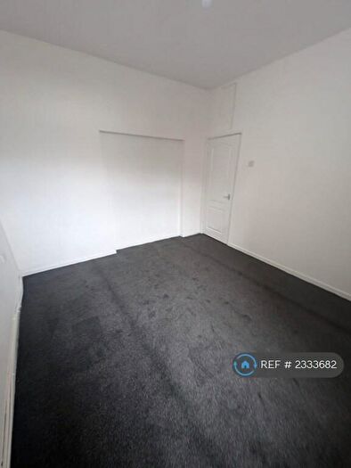 3 Bedroom Flat To Rent In Poulton Road, Wallasey, CH44