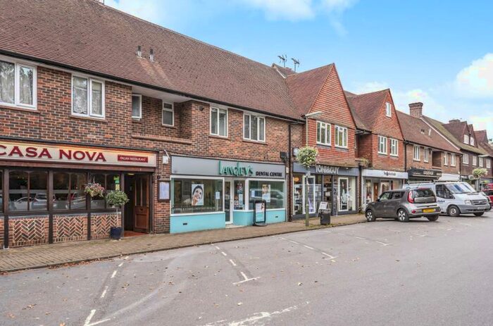 2 Bedroom Apartment To Rent In Virginia Water, Surrey, GU25