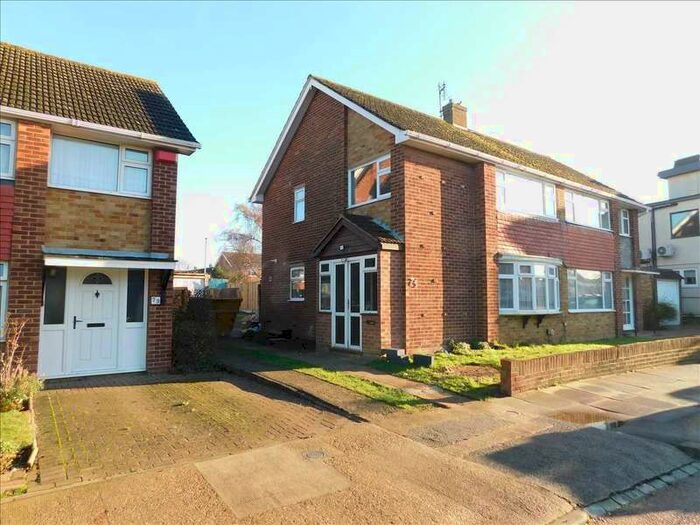 3 Bedroom Semi-Detached House To Rent In Leander Drive, Gravesend, DA12