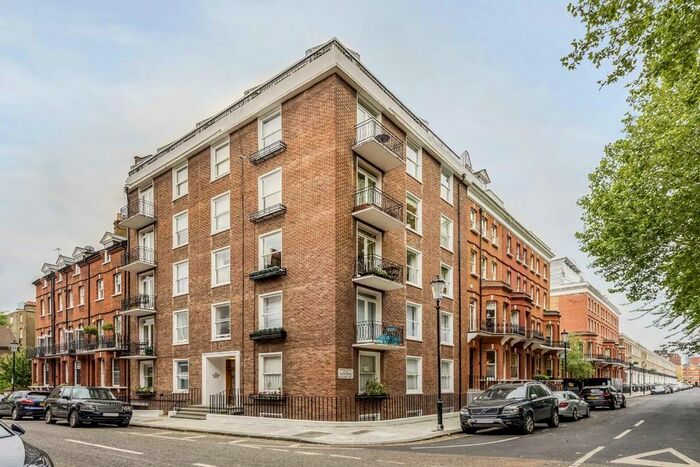 1 Bedroom Flat To Rent In Tedworth Square, London, SW3