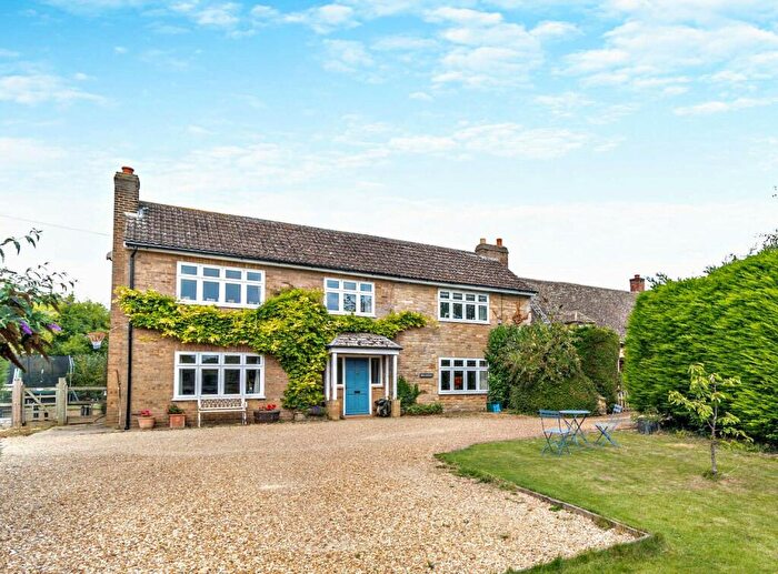 4 Bedroom Semi-Detached House For Sale In Oundle Road, Woodnewton, Peterborough, PE8