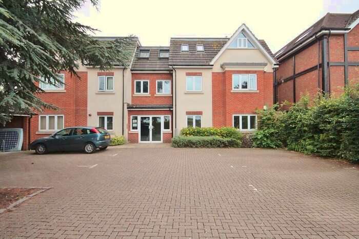 2 Bedroom Apartment To Rent In Templeton Court A London Road, Oxford, Oxford, OX3