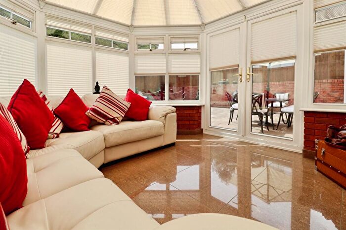 4 Bedroom Character Property For Sale In Graig Y Mynydd, Tonyrefail, Porth, CF39