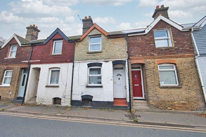 2 Bedroom Terraced House For Sale In Hamilton Road, Deal, Kent, CT14