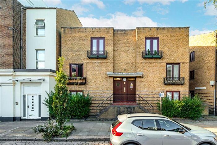 1 Bedroom Flat For Sale In Hawley Road, Camden, NW1
