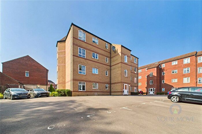 2 Bedroom Flat For Sale In Wildacre Drive, Northampton, Northamptonshire, NN3
