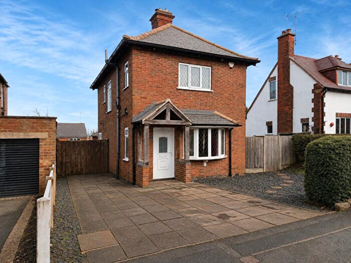 3 Bedroom Detached House To Rent In Kings Drive, Littleover, Derby, DE23